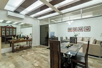 Image de Modern 4br House with Billiards, Ktv, Wifi, Netflix-10mins from Robinson Mall