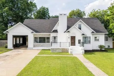 Image de Dream house with pool!