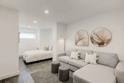 Image de Calme appartement Plateau Mont-Royal, Parking