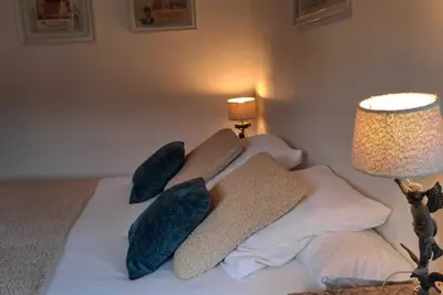 Image de Renovated Farm House Bed  breakfast close to Macon