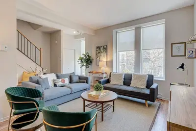 Image de Rustic-Townhouse on the plateau Mont-Royal