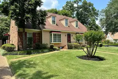 Image de Memphis Blues Oasis with Pool