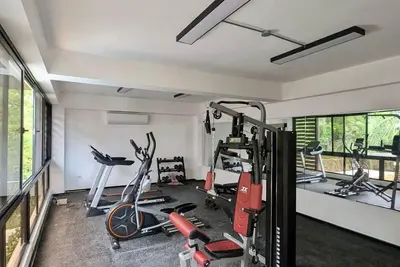 Image de Gh condo by Sunrise new full Furniture 3 bethrooms, kitchen, Pool and gym