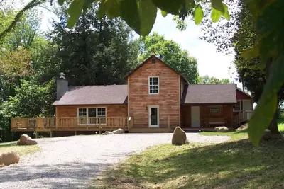 Image de Hocking Hills Lodge on 80 acres -HotTub & GameRoom