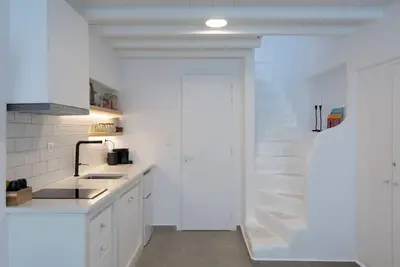 Image de Two Story Elegant, Skepi Townhouses