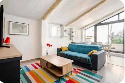 Image de Luberon Appartement climatisé  vue imprenable, cuisine équipée wifi performant