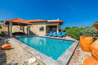 Image de Luxury 2-Bedroom Villa with Private Pool