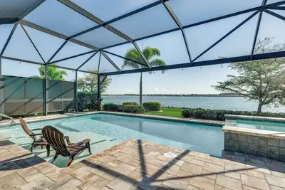 Image de Waterfront Home in Estero: Swim, Golf, Dine & More