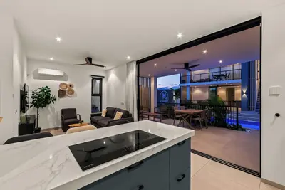 Image de Mambo Apartments! Modern luxury apartments, 750m from Mambo Beach beach!