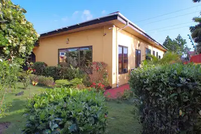Image de 3 Bedroom ensuite-Luxury House in East Legon, Ideal home for friends and family