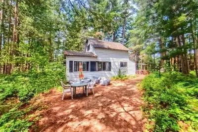 Image de Island Waterfront w/Pontoon boat, HotTub, Dogs Lv!