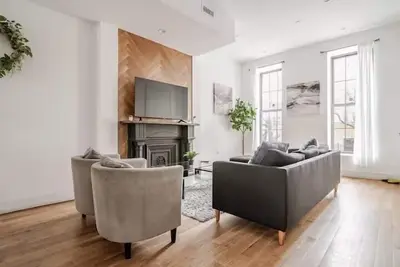 Image de Spacious apartment in charming Brooklyn with WiFi, Ac. Book now