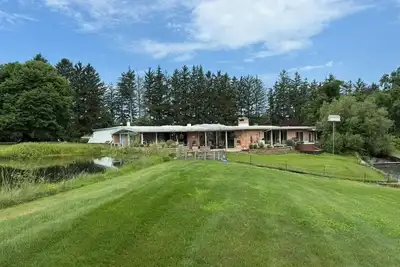 Image de Unique & Spacious Home, Close to Stadium