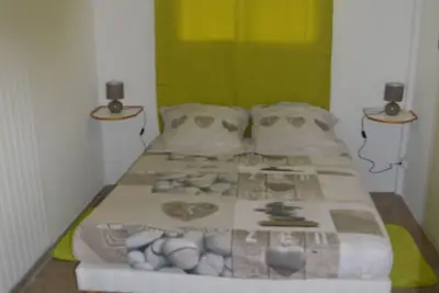 Image de Le jardin Tropical de Yasmine. A 6 km du centre de Sainte Anne et des plages