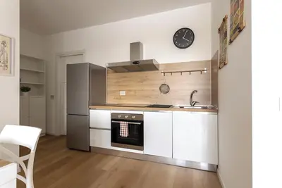 [Free Garage & Skyline] Modern Design