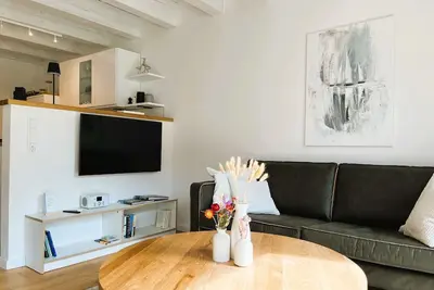 Image de Ferienwohnung Bütz - Vacation in the historic Gulfhof with modern comfort - Van