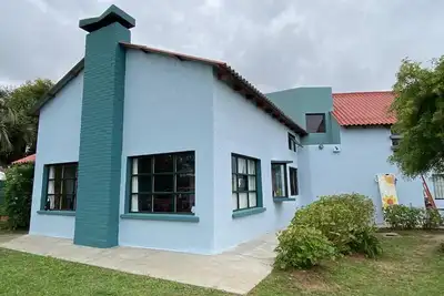 Image de 2-bedroom house in charming Antoniopolis/La Paloma Rocha. 1 block from the beach