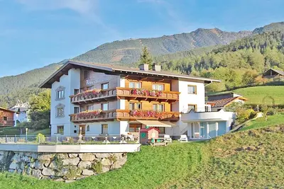 Image de Appartement Ă Arzl avec espace bien-ĂŞtre