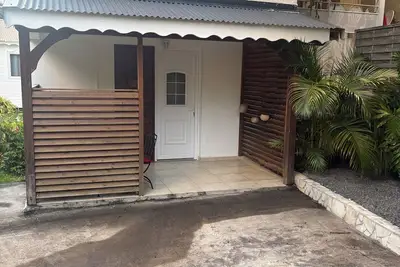 Image de Bas de villa à la campagne