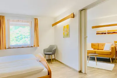 Appartement 'Nr 07' avec vue sur les montagnes, terrasse privée et Wi-Fi