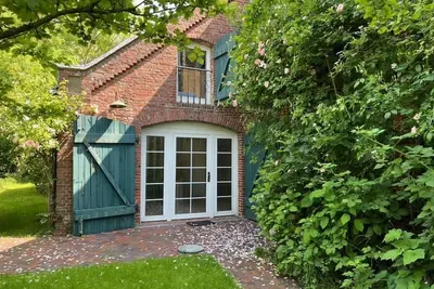 Image de Cozy vacation home - with sauna - pure relaxation at the North Sea