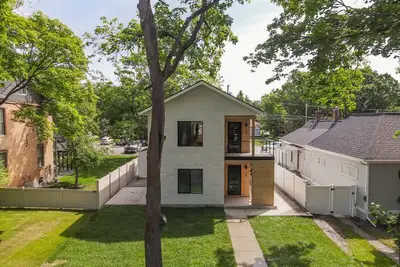 Image de Downtown Kalispell Retreat | Hot Tub | Walk to Breweries & Shops