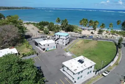 Image de Fully Renovated, Ada-Accessible Beachside with Oceanview 1 Bedroom Unit 6