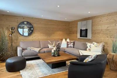 Image de Maison de vacances Falera pour 1 - 8 personnes avec 3 chambres à coucher - Maison jumelée