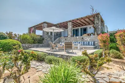 Image de Villa Vino - Calme Cycladique