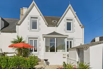 Image de Maison pour 6 à 200m du port et de la plage