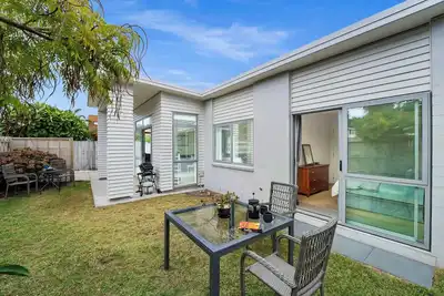 Image de Sunny Seaside Retreat - Papamoa Beach