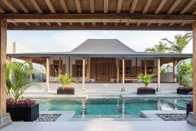 Image de Brand New Luxurious Private Villa with Pool, 5 minutes from the beach