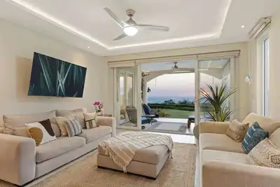 Image de Infinity Pools & Sunsets Over Tamarindo Bay