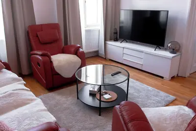 Image de Spacious Apartment in The Heart of The Old Town