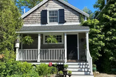 Image de Captains Cottage- Town of Camden