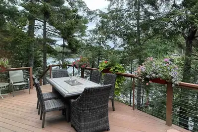 Image de Redwood Cabin - Town of Camden - Megunticook Lake