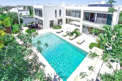 Image de ❤️\"Irresistible Discount - Read Description! 🎁\" Modern Villa Tavira