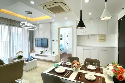 Image de Căn hộ 2 phòng ngủ, 2 phòng tắm, tiện nghi - Vinhomes D'Capitale