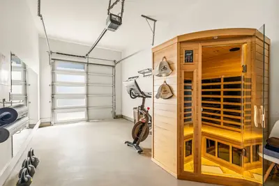 Image de Modern East Austin Home | Sauna | Bbq | Walkable!