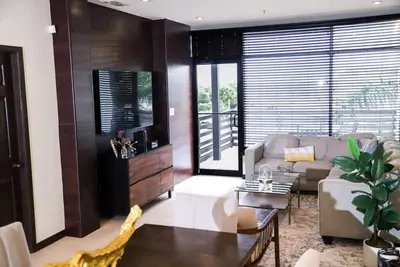 Penthouse with Pool & Jacuzzi