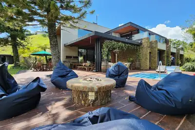 Image de Exclusive mansion in front of the Guatapé Dam