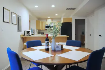 Image de Blue House in Central District