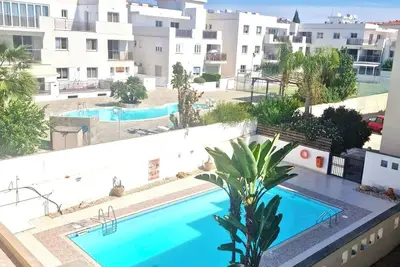 Image de Charming 3-bedroom Penthouse with Ac, WiFi in lovely Oroklini