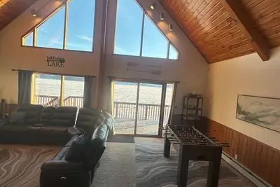 Image de Life is Great on the Lake!