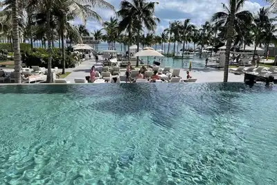 Image de Garza Blanca 2 Bedroom Beach Suite with ocean-facing deck.