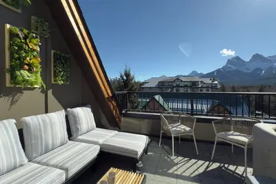 Image de 【New】Luxury retreat*private hot tub* Best Mtn view* Ac *3bd Suites*Walk to Dt
