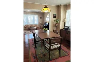 Image de The Rose House on Valentine