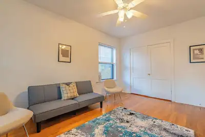 Image de Hyde Park Chic 1br  Prime Location Near University of Chicago