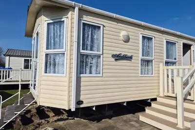 Image de Brilliant 6 berth caravan for hire at Sunnydale Park in Skegness ref 35076af