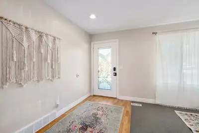 Image de Large Family Home Ideal for Groups- Boho